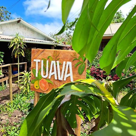 Tuava Lodge Hanga Roa Exterior foto