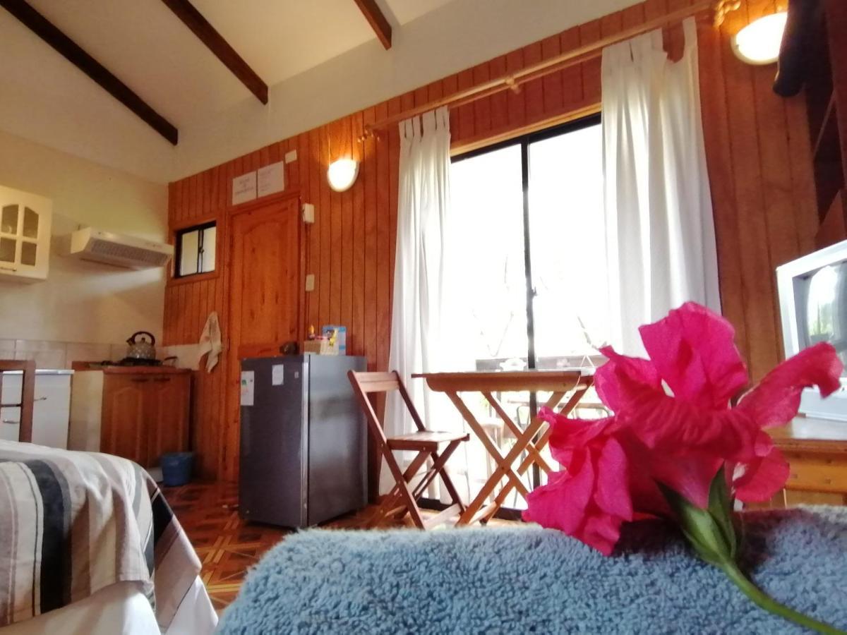 Tuava Lodge Hanga Roa Exterior foto