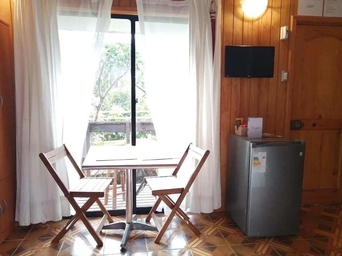 Tuava Lodge Hanga Roa Exterior foto