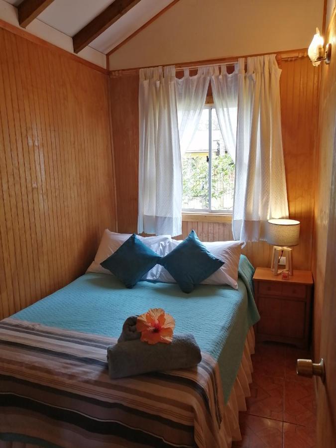 Tuava Lodge Hanga Roa Exterior foto
