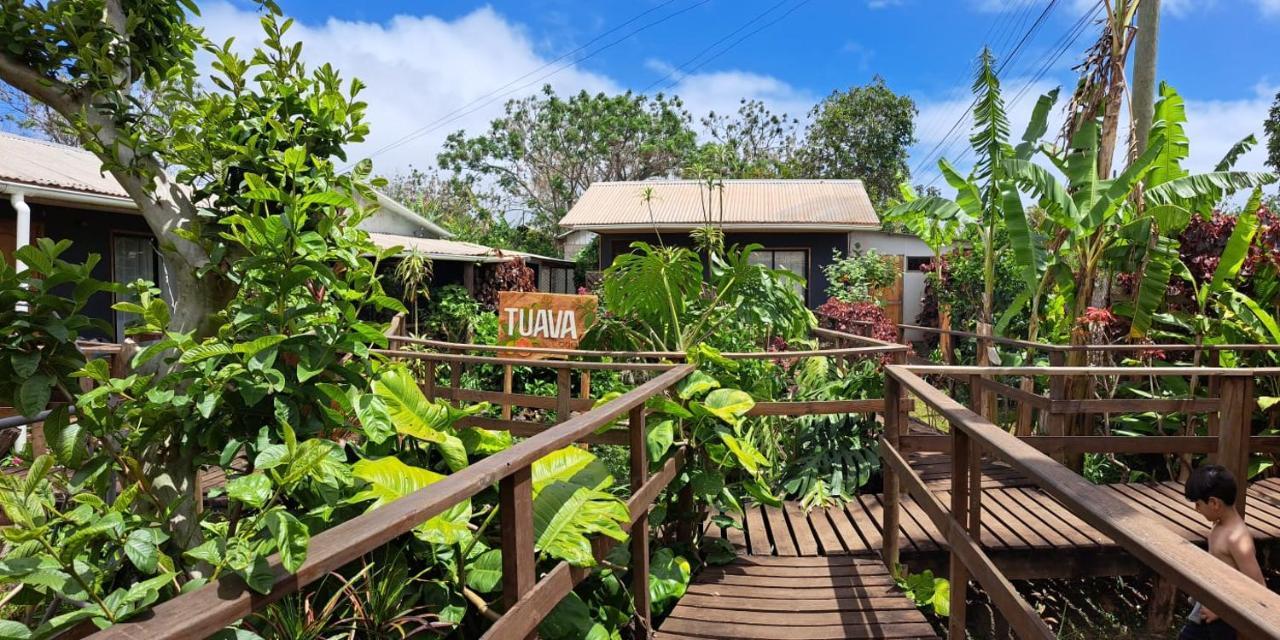 Tuava Lodge Hanga Roa Exterior foto